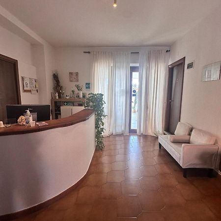 Giorgia Airport 2 Fiumicino B&B 외부 사진