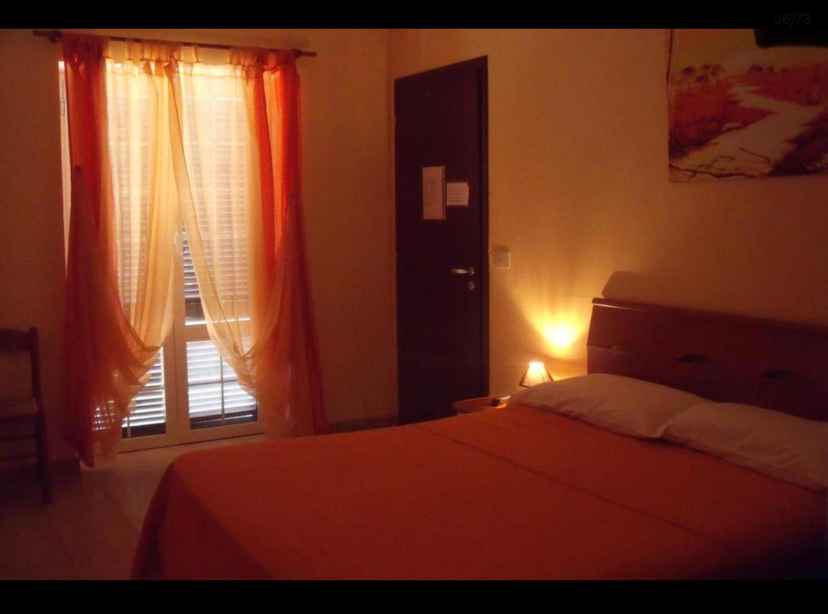 Giorgia Airport 2 Fiumicino B&B 외부 사진